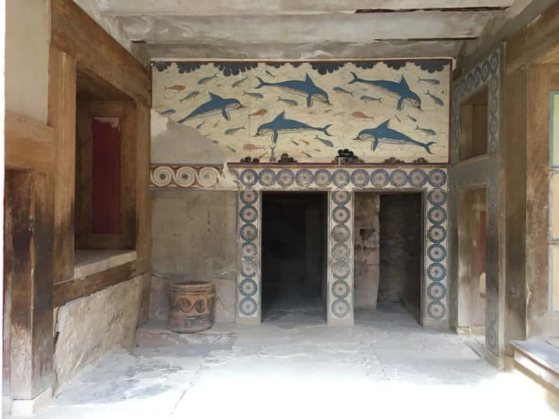 Knossos Palace: Family-friendly Mythology Tour - Choosing the best time in summer