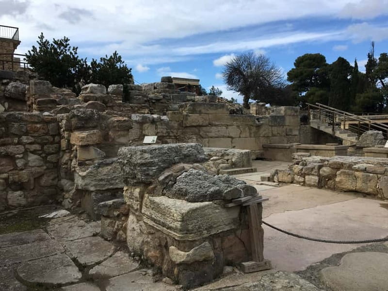 Knossos Palace: Family-friendly Mythology Tour - Is $147 per person a fair price?