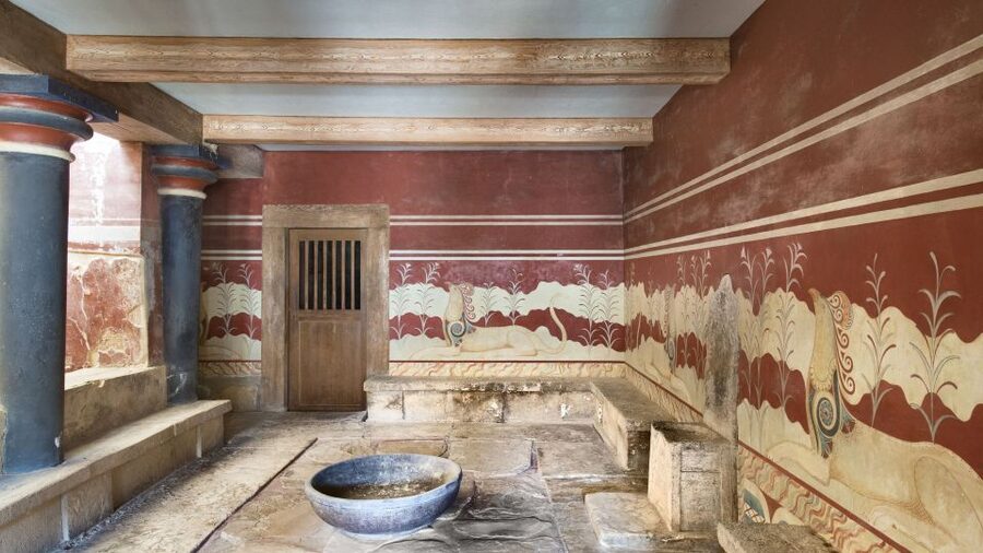 Knossos Palace & Heraklion City Tour From Heraklion - Entering the Palace of Knossos