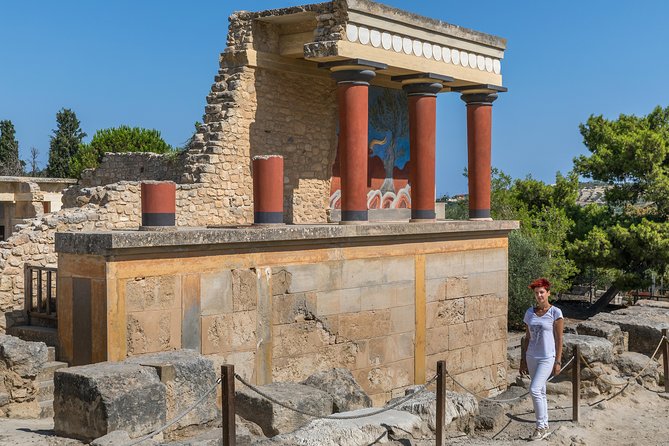 Knossos Palace - Private Tour Experience - The guide can make or break the visit