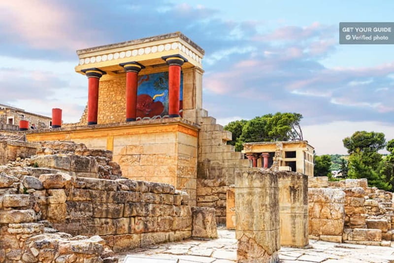 Knossos Palace ( Private tour Skip-The-Line ) - Why a guide matters at Europe’s oldest city