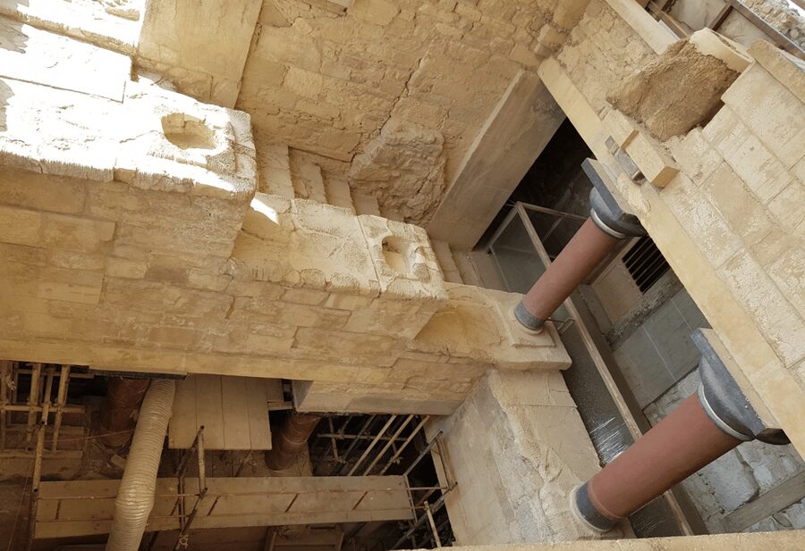 Knossos Palace Private Tour with Licensed Guide and Tickets - Key points at a glance