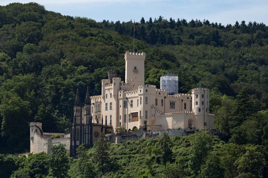 Koblenz: Rhine Valley Castles and Palaces Boat Tour - The first sights: Deutsches Eck and Koblenz’s palaces