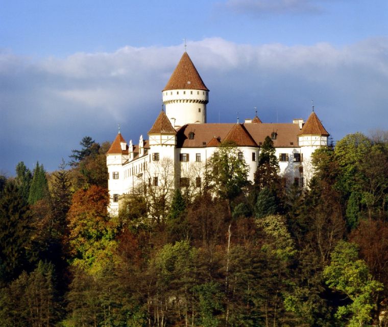 Konopiště: Chateau Tour from Prague - The drive from Prague to the chateau