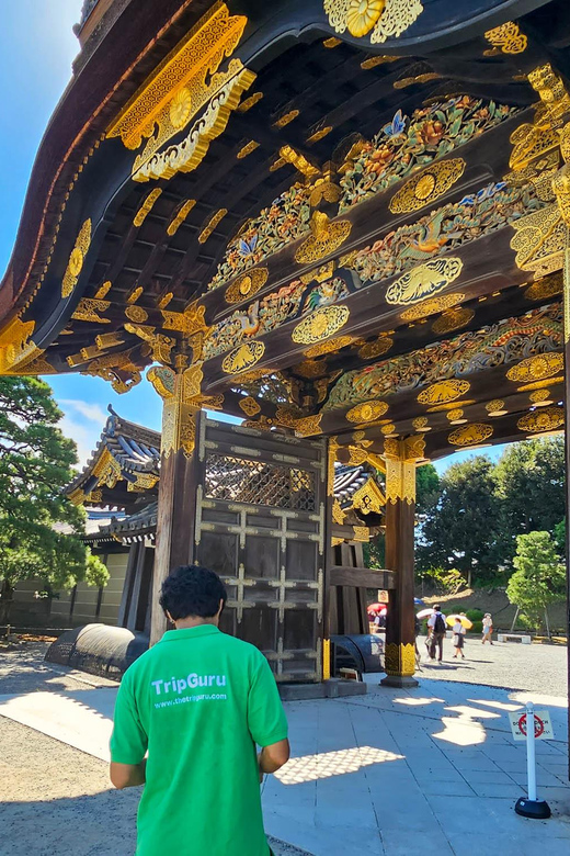 Kyoto: Imperial Palace & Nijo Castle Guided Walking Tour - The Move to the Imperial Palace