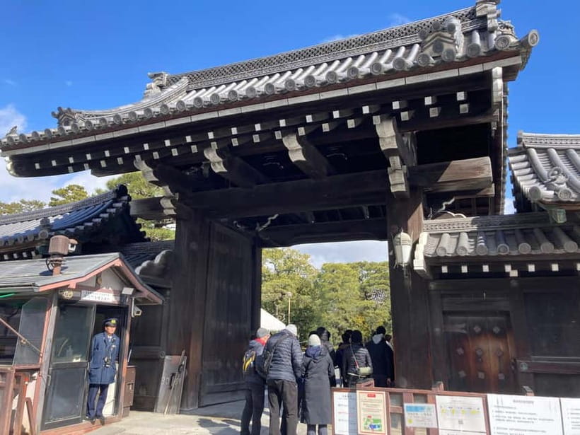 Kyoto: Nijo Castle and Kyoto Imperial Palace Guided Tour - Kyoto Imperial Palace and its seasonal gardens