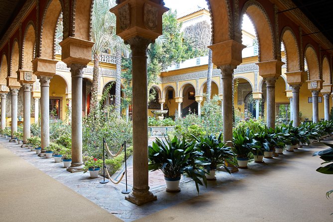 "Las Dueñas" Palace ticket + Audioguide - Why Las Dueñas feels different from Seville’s grandest palaces