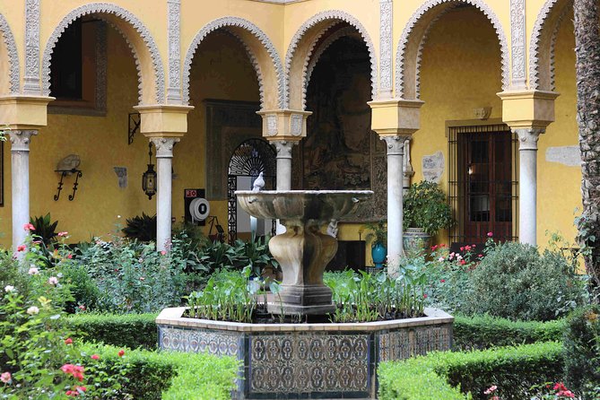 "Las Dueñas" Palace ticket + Audioguide - Timing, crowds, and planning ahead