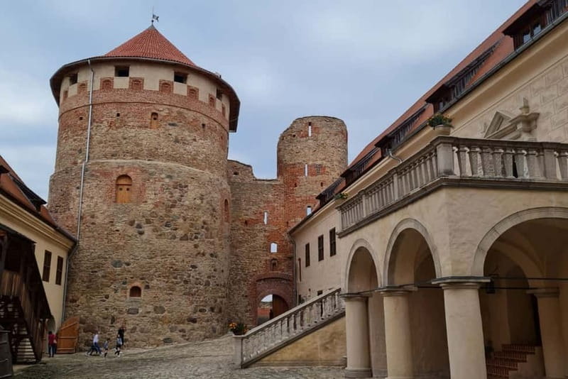 Latvian Palace and Medieval Castle Private Trip - Key Points Before You Book