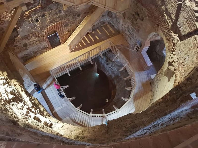 Latvian Palace and Medieval Castle Private Trip - Bauska Castle: Ruins, Rivers, and a Later Palace