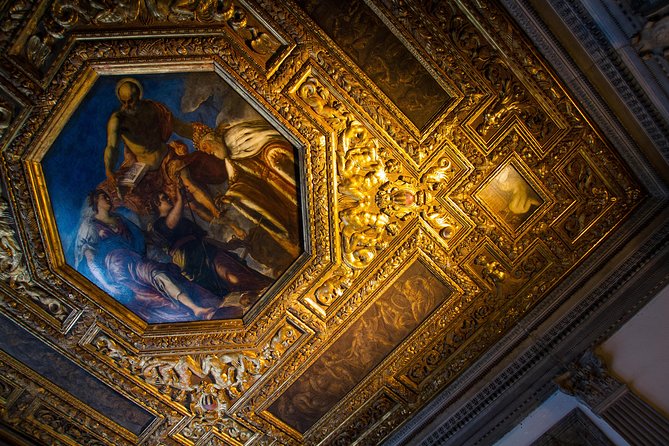 Legendary Venice: Doge's Palace, St Mark's & VIP Terrace Access - Guide quality and group size