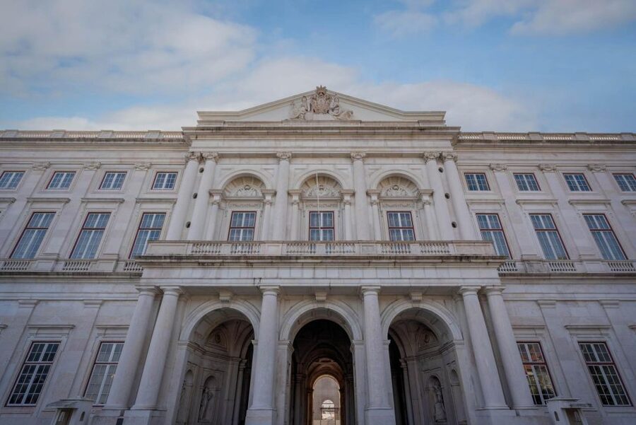Lisbon: National Palace of Ajuda E-Ticket & City Audio Guide - What you are actually buying for $24