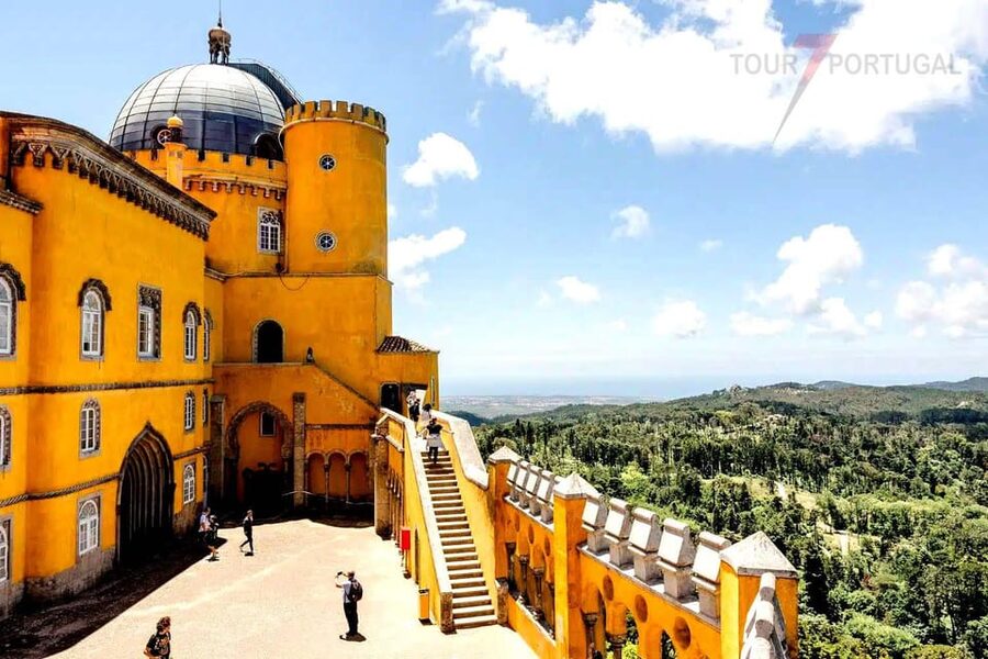 Lisbon: Pena Palace, Moorish Castle, Qta. Regaleira & Sintra - Why this tour works for a first visit to Sintra