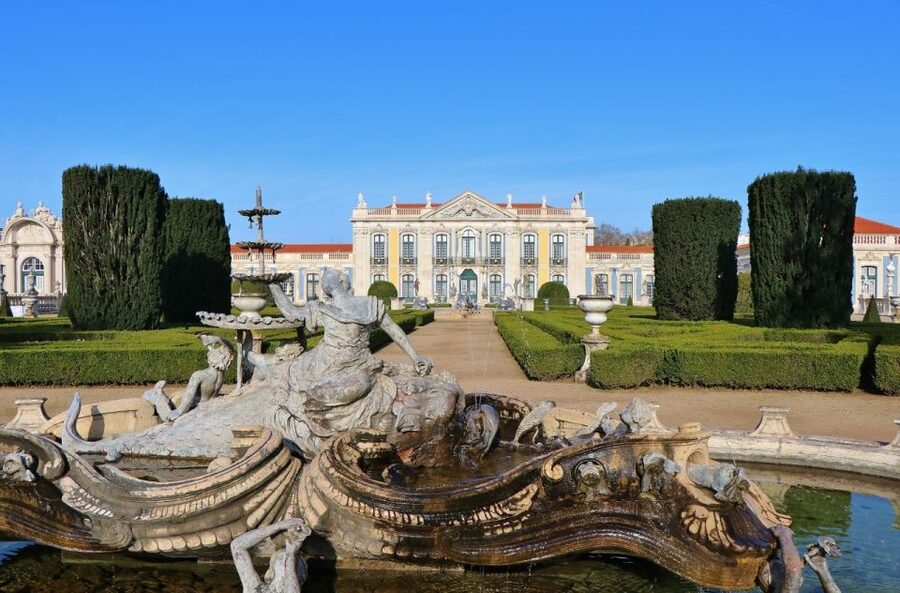 Lisbon: Private Historical Tour to Queluz and Ajuda Palaces - Why visit Queluz and Ajuda together?