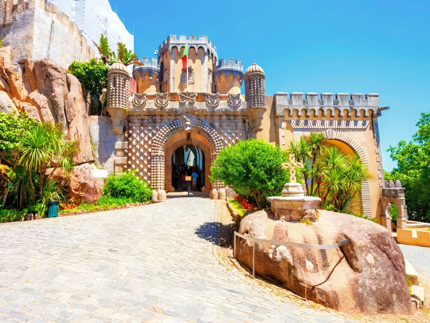 Lisbon: Private Sintra, Pena Palace, Cabo da Roca, & Cascais - Free time in central Sintra