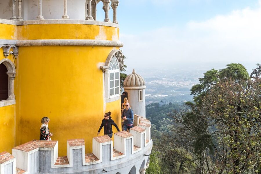 Lisbon: Sintra and Cascais Tour with Pena Palace Ticket - How the guides shape the experience