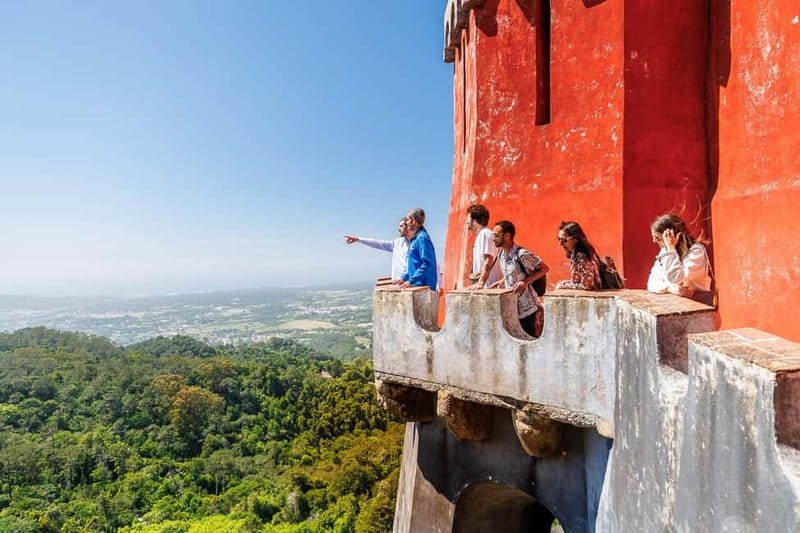 Lisbon: Sintra Cascais & Pena Palace Small Group Tour - Key points to know before booking