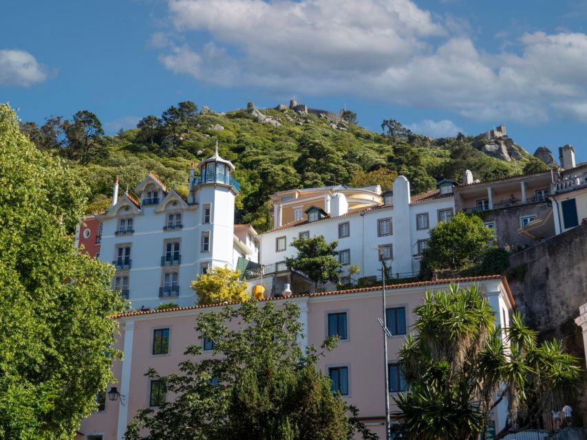 Lisbon: Sintra, Pena Palace and Cascais Region Private Tour - A private route from Lisbon to Sintra