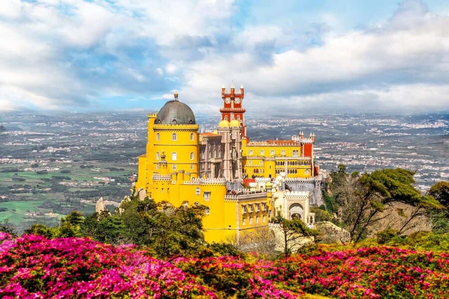 Lisbon: Sintra, Pena Palace, Belém Tour + sunset Boat Cruise - Belém and the taste of Portugal’s bakery tradition