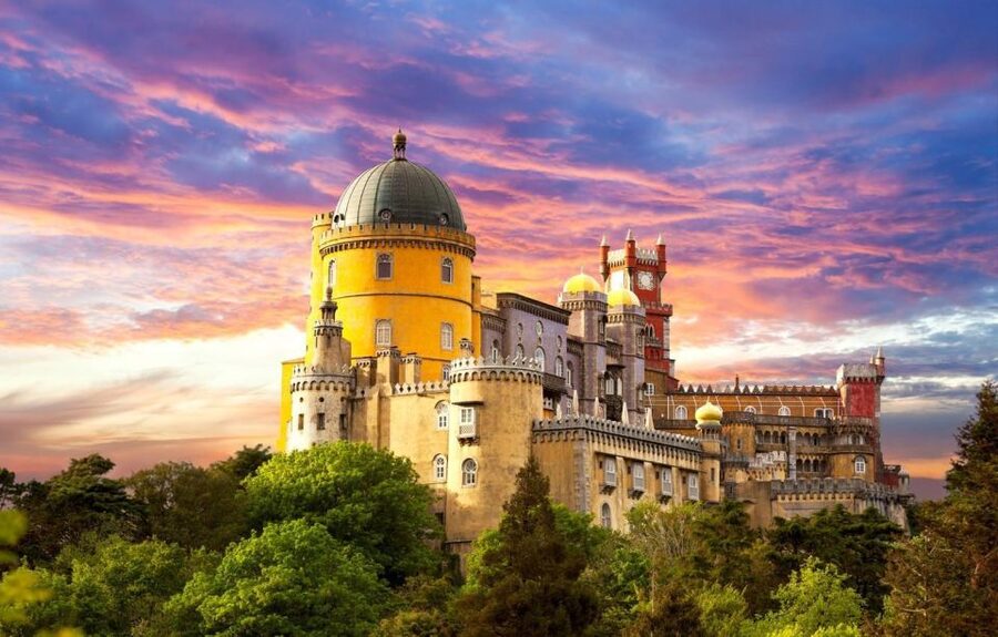 Lisbon: Sintra, Pena Palace, Cabo da Roca & Cascais Day Tour - Boca do Inferno: a short stop with a strong name