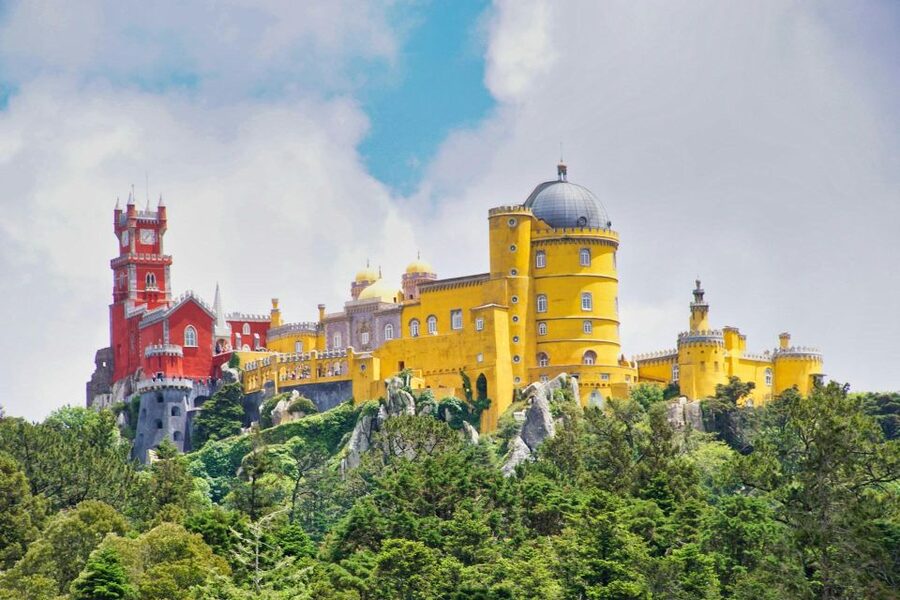 Lisbon: Sintra, Pena Palace, Cabo da Roca & Cascais Day Tour - Starting from Lisbon, Cascais, or the cruise port