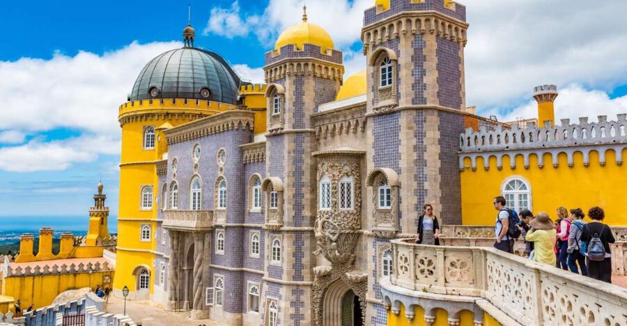 Lisbon: Sintra, Pena Palace, Cabo Roca Coast & Cascais Tour - Guincho Beach and the Atlantic air