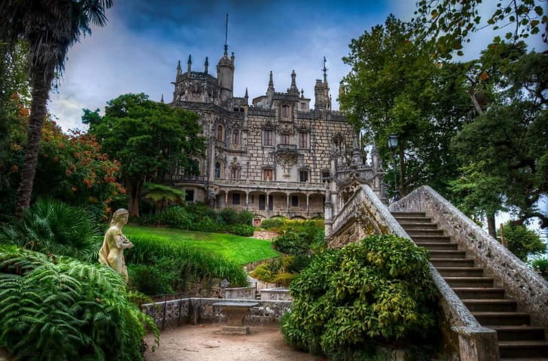 Lisbon: Sintra, Pena Palace, Regaleira & Monserrate Day Trip - Key points to know before booking
