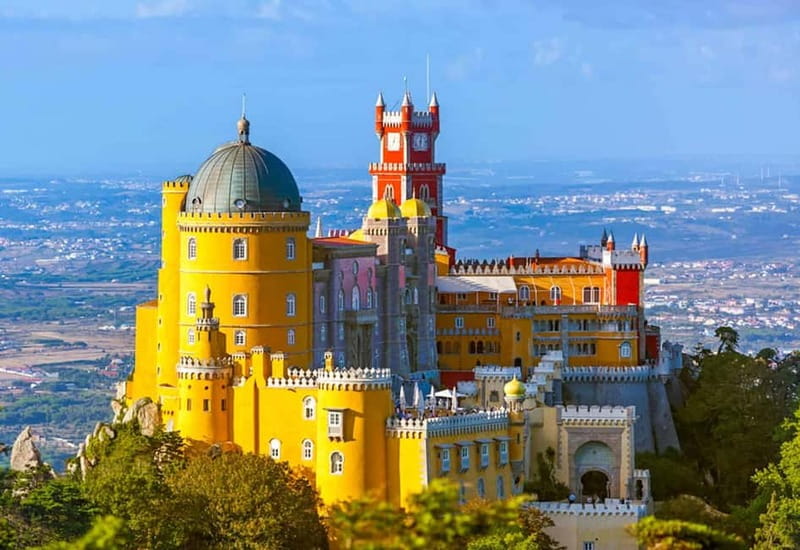 Lisbon: Sintra, Pena Palace, Regaleira & Monserrate Day Trip - Why this Sintra day trip works well from Lisbon