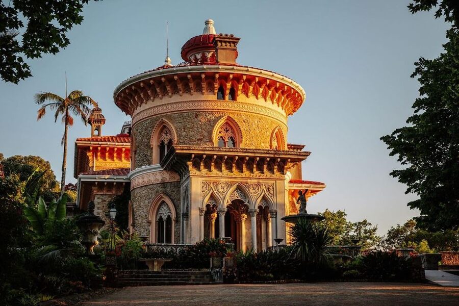 Lisbon: Sintra, Pena Palace, Regaleira & Monserrate Day Trip - The guide can make or break the day