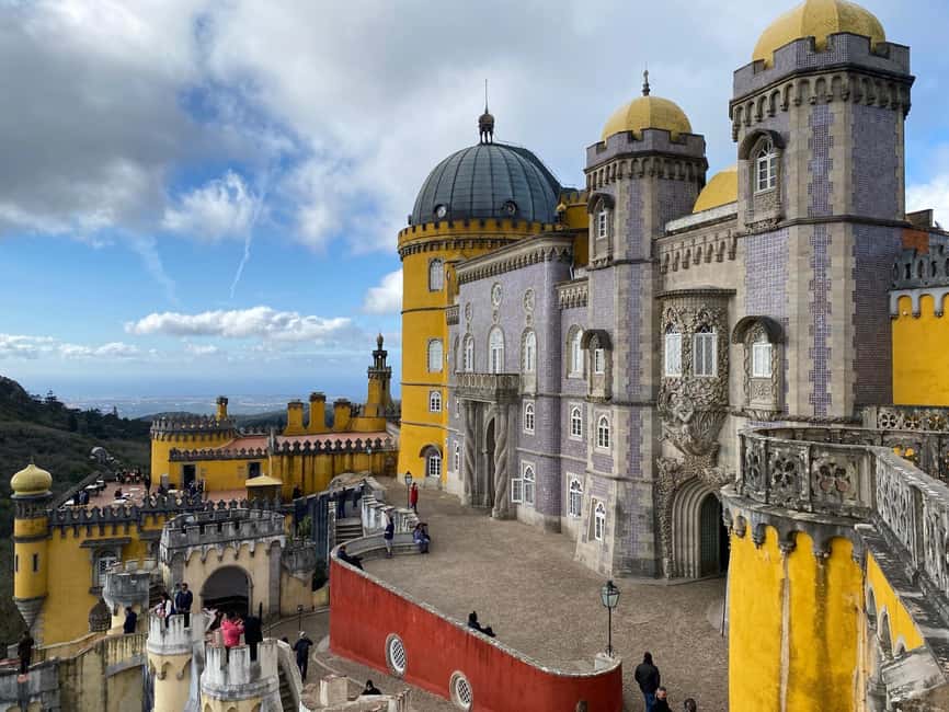 Lisbon: Sintra Tour with Pena Palace and Quinta da Regaleira - At a glance: what makes this day useful