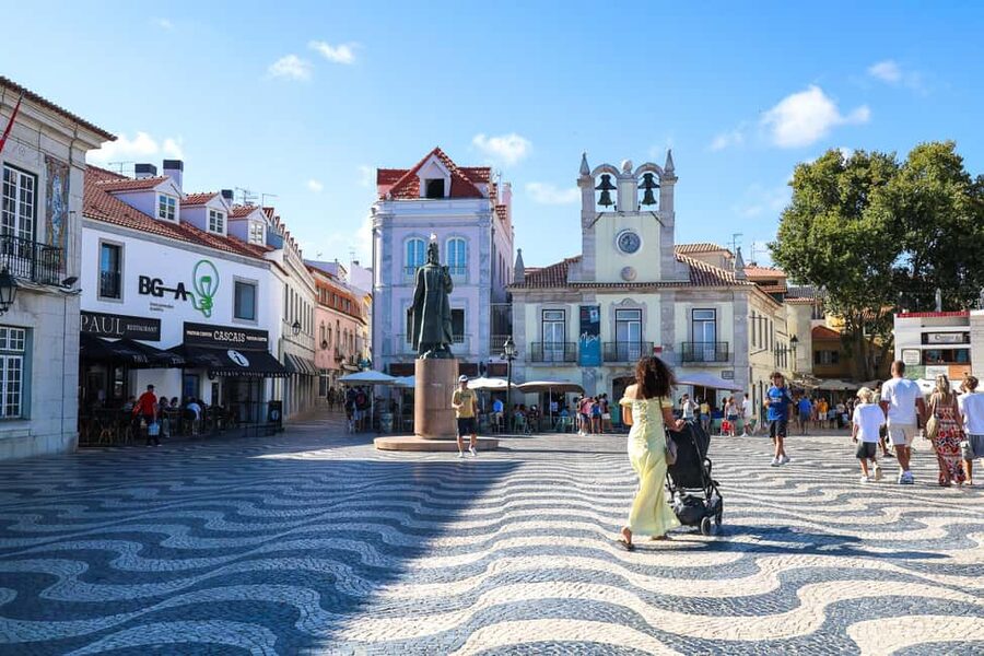 Lisbon: Small-Group Sintra, Pena Palace, Cascais, & Belém - Pastel de Belém closes the day