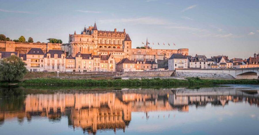 Loire Valley: Château Royal d'Amboise Entrance Ticket - Royal architecture from balconies to broad roofs