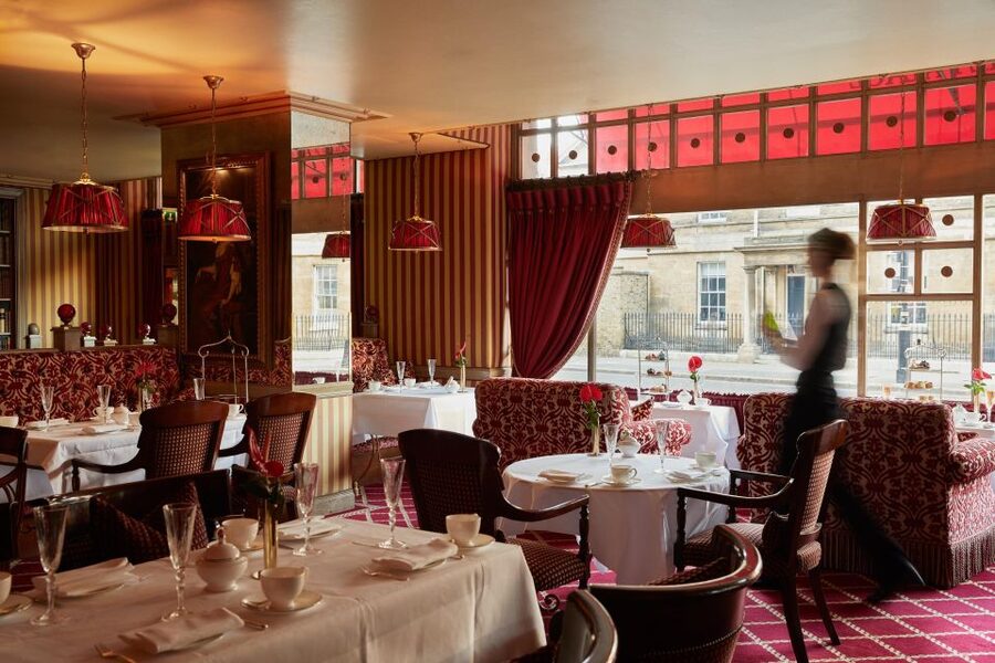 London: Afternoon Tea at The Rubens at the Palace - The pastries bring the royal flourish