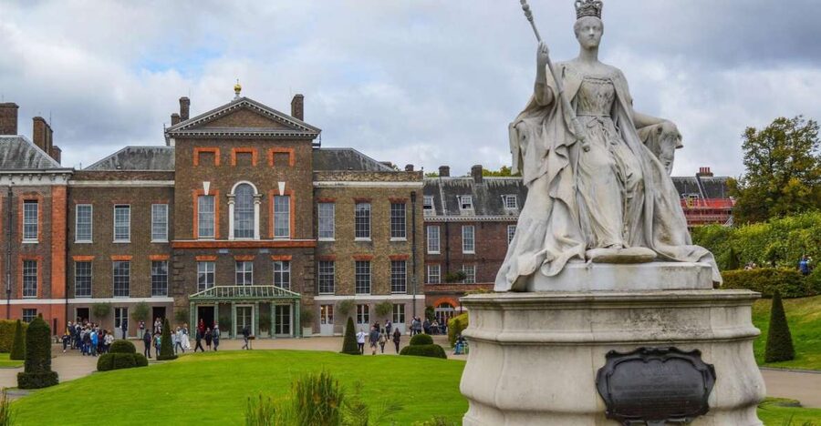 London Afternoon Tea, Fast-Track Kensington Palace Tickets - The Best Fit for This Experience