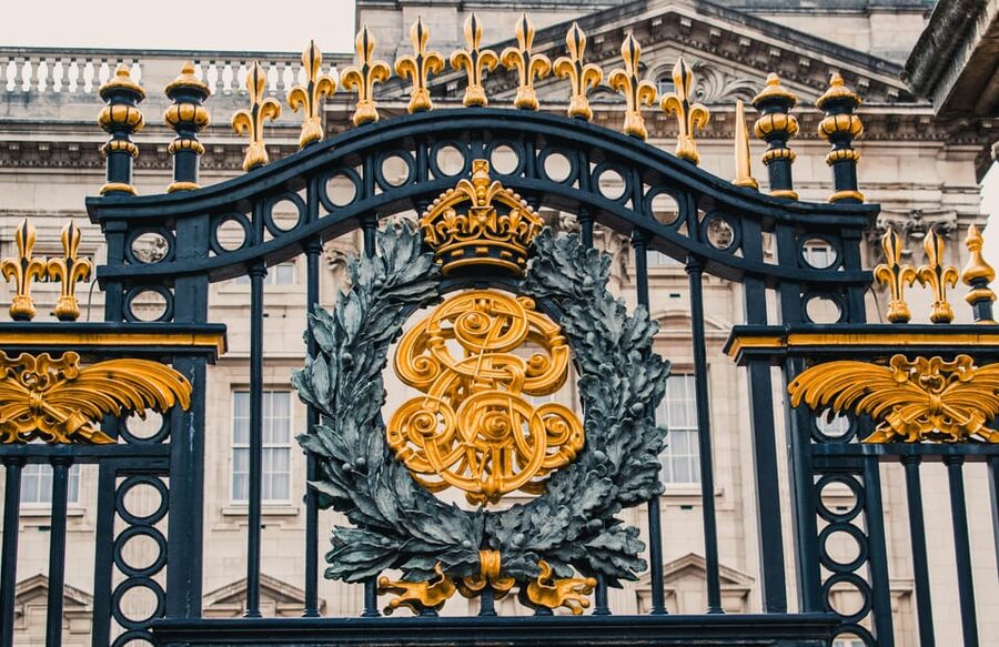 London: Buckingham Palace and Changing of the Guards Tour - Practical advice for a smoother visit