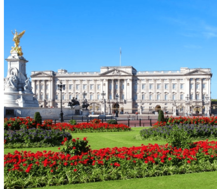 London: Buckingham Palace and Royal London Walking Tour - Buckingham Palace Garden and its lake
