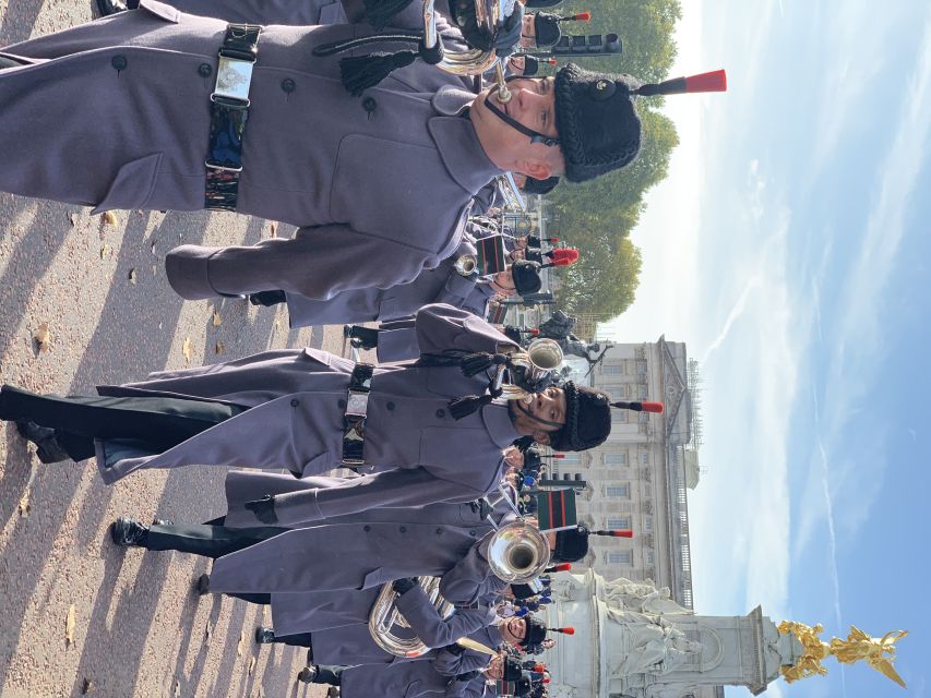 London: Buckingham Palace & Changing of the Guard Experience - Booking and meeting tips that matter