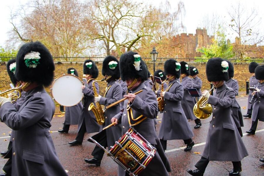 London: Buckingham Palace & Changing of the Guard Experience - Pace, accessibility, and what to wear