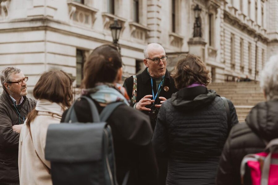 London: Buckingham Palace State Rooms & Royal Walking Tour - Should you book it?
