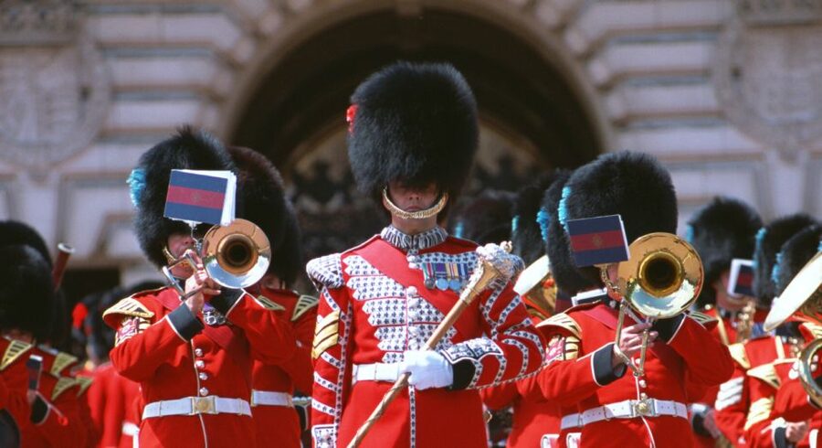 London: Changing of the Guard Tour at Buckingham Palace - Horse Guards Parade and the finish