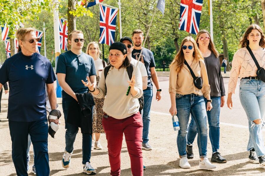 London: Changing of the Guard Tour by Buckingham Palace - What the $18 price really buys you
