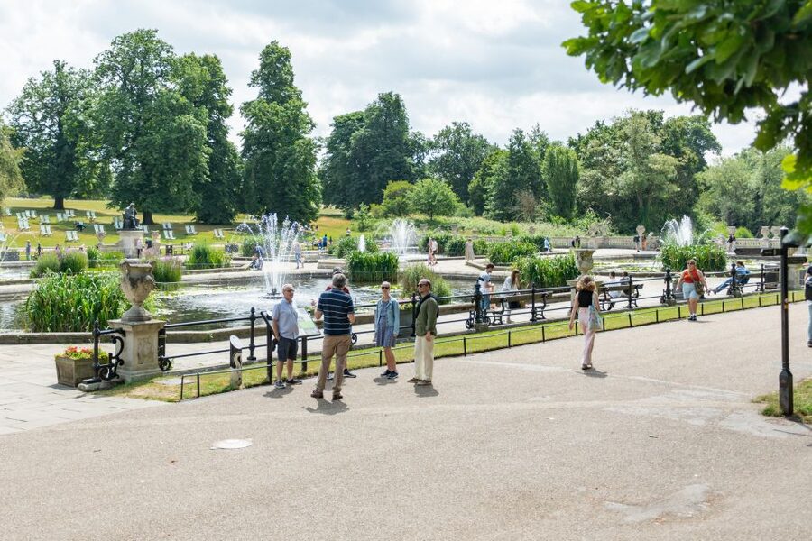 London: Kensington Palace Afternoon Tea & Guided Walk - Practical tips for a smoother visit
