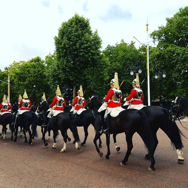 London: Palaces and Parliament Walking Tour - Big Ben, Parliament Square, and Westminster Abbey