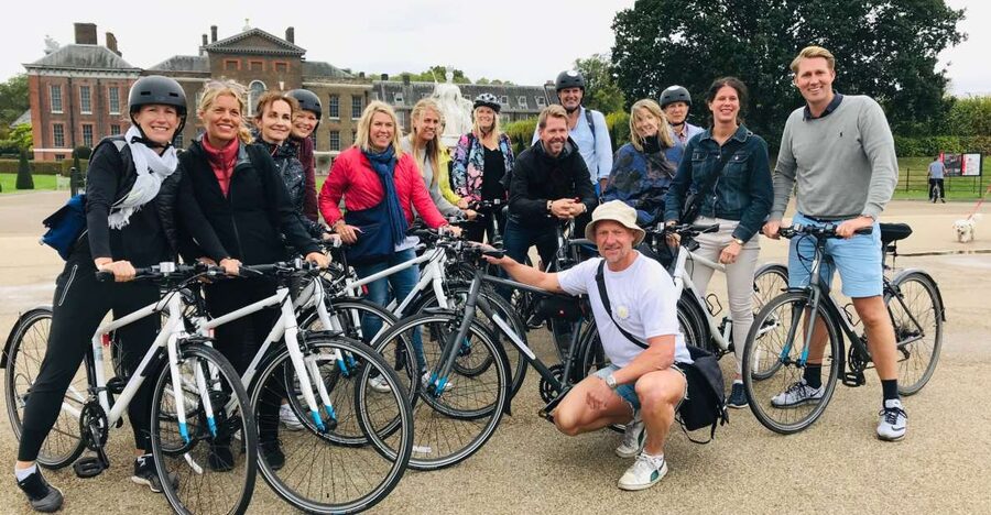 London: Royal Parks and Palaces Afternoon Bike Tour - The guide makes the biggest difference