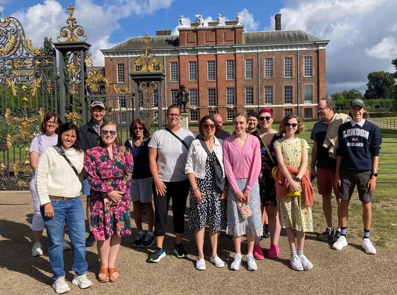 London: VIP Kensington Palace Gardens Tour & Royal High Tea - Practical advice for a smoother visit