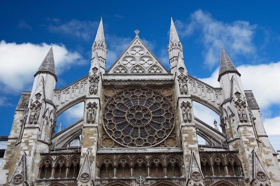 London: Westminster Abbey, Big Ben, Buckingham Palace Tour - Walking through London’s royal and political center