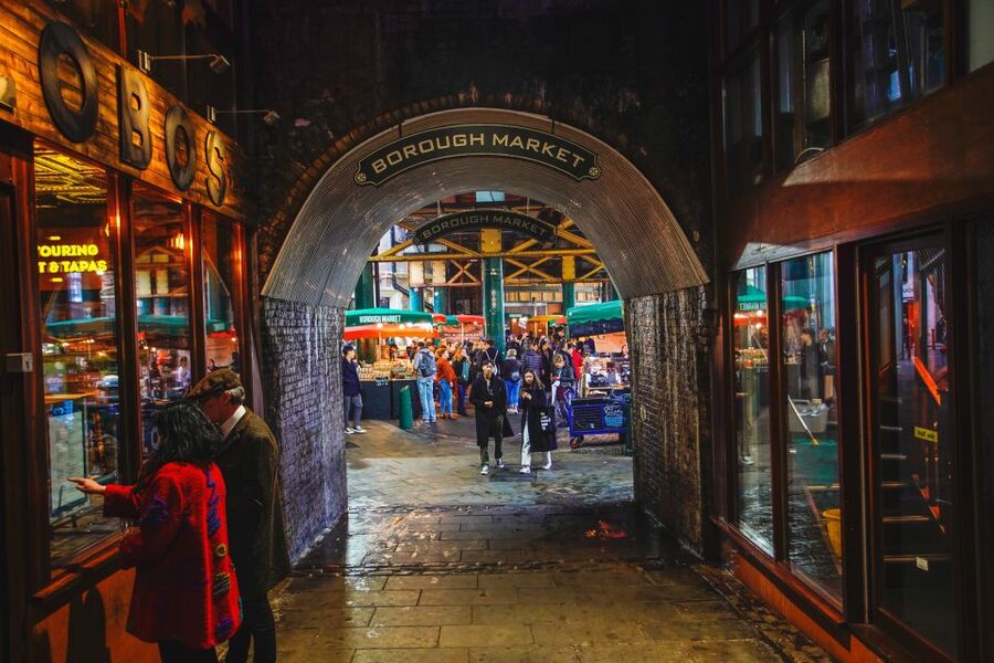 London: Westminster Walking Tour and Kensington Palace Visit - Is $87 good value for five hours?