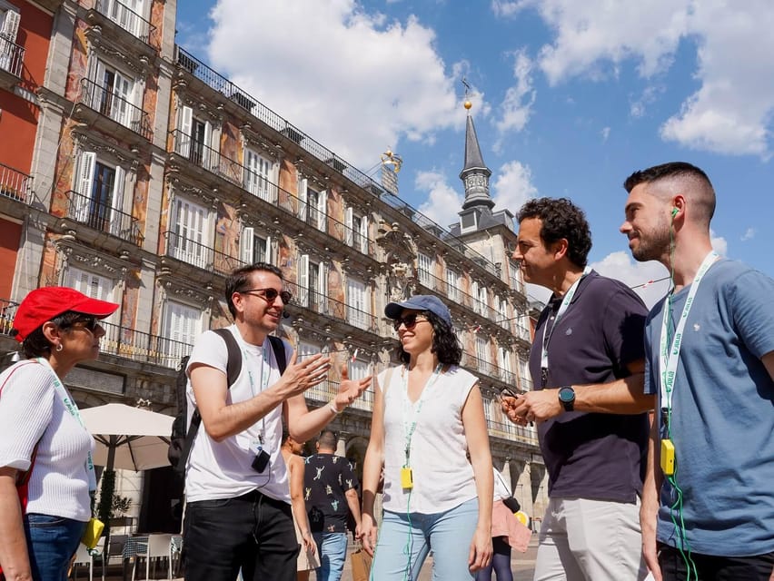 Madrid: 4-Hour Bus Tour with Royal Palace Admission - What this Madrid tour really offers