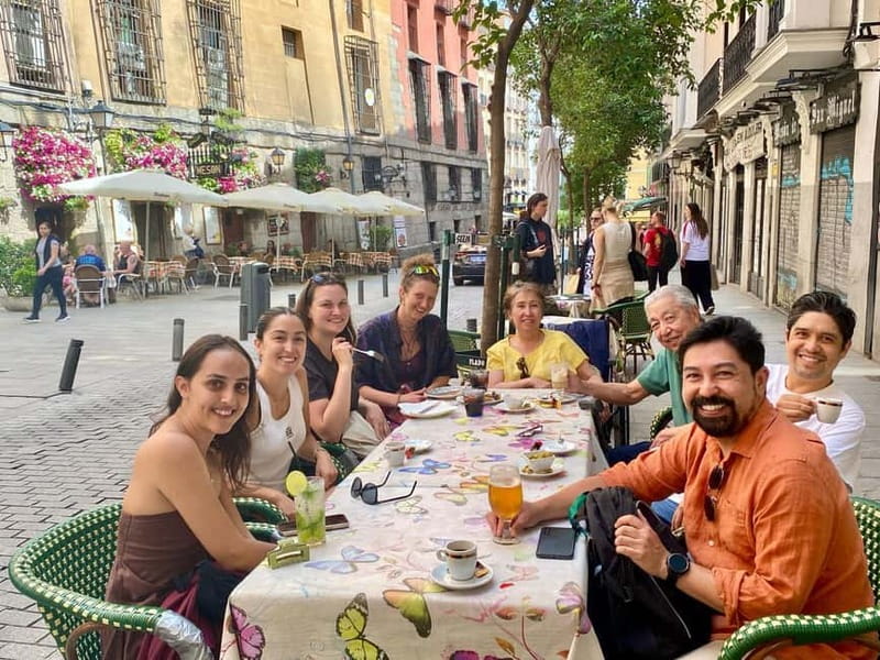 Madrid: Old Town, Poets District, and Royal Palace Tour - Why this walk makes a good Madrid introduction