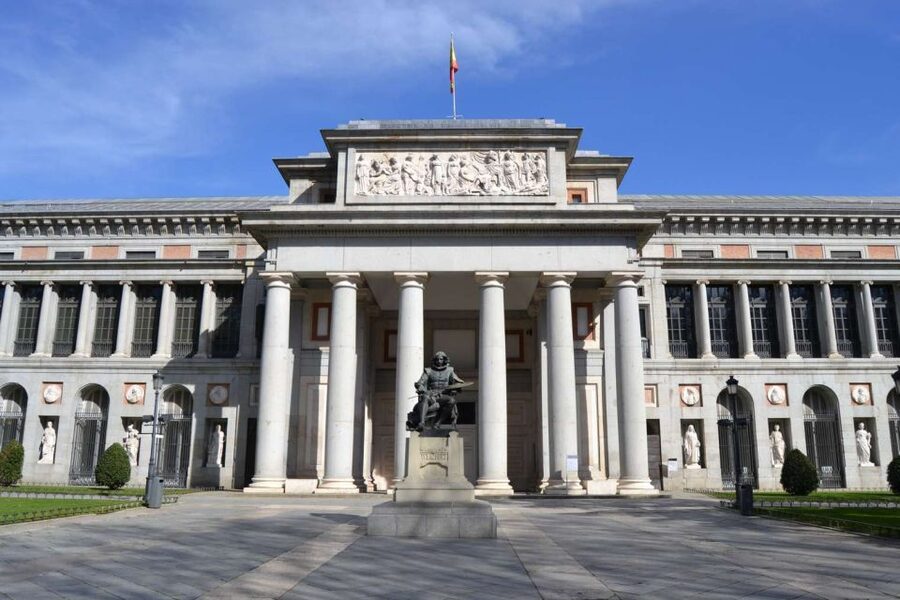 Madrid: Prado Museum and Royal Palace Tour - Practical details that can save you trouble